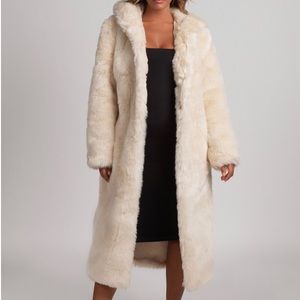 Faux fur coat long